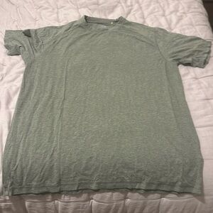 Tasc mens size Large mens bamboo performance t shirt